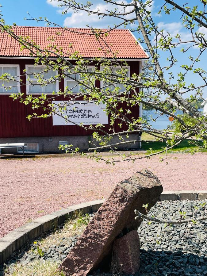 Trehoerna Hotell & Konferens Trehorna Экстерьер фото
